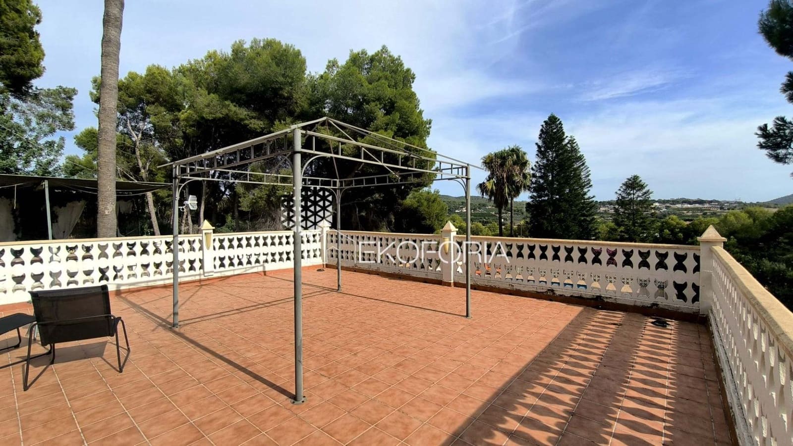 Chalet de 3 habitaciones en Sagunto / Sagunt en venta con piscina garaje - 299.500 € (Ref: 10174359)