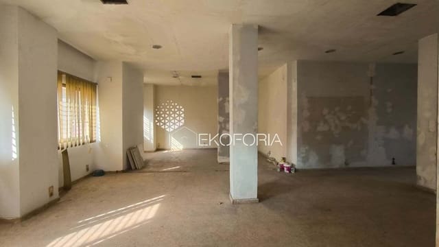10 bedroom Commercial for sale in Campanar, Valencia city - € 790,000 (Ref: 9228097)