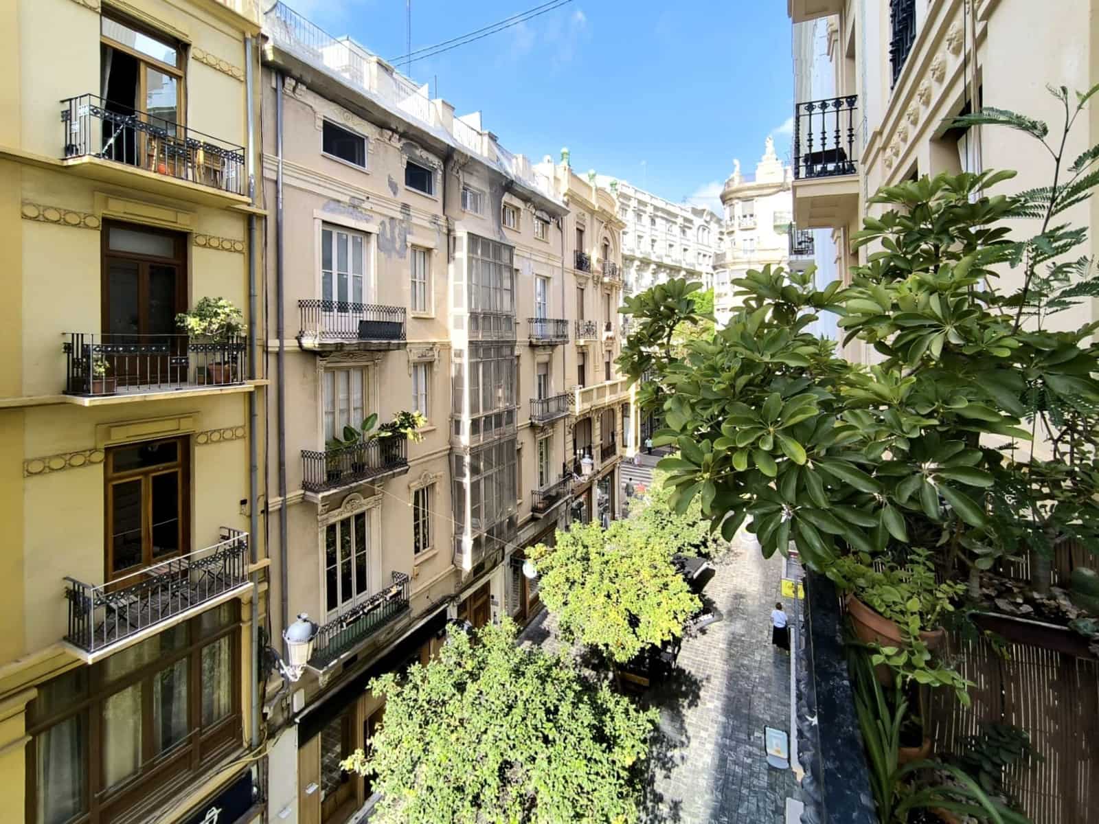 4 bedroom Flat for sale in Valencia city - € 690,000 (Ref: 9272110)