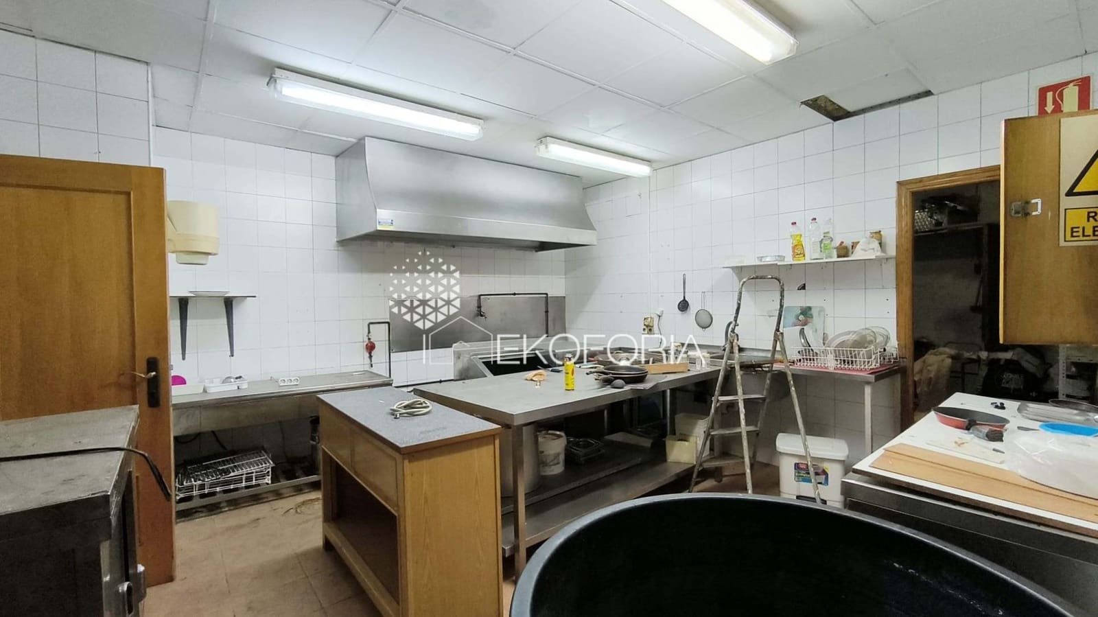 Comercial para venda em Valencia cidade - 369 000 € (Ref: 9340727)