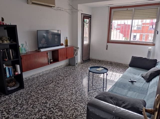 3 soverom Leilighet til leie i Valencia by - € 900 (Ref: 9376648)
