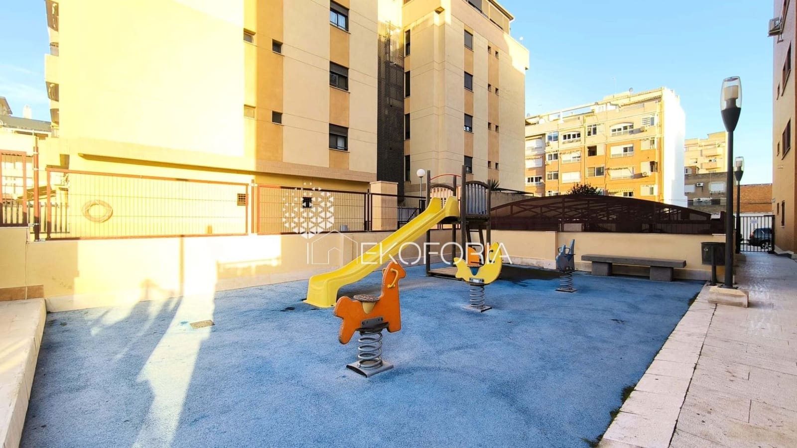 3 chambre Appartement à vendre à Sagunto / Sagunt avec piscine garage - 199 000 € (Ref: 9390195)