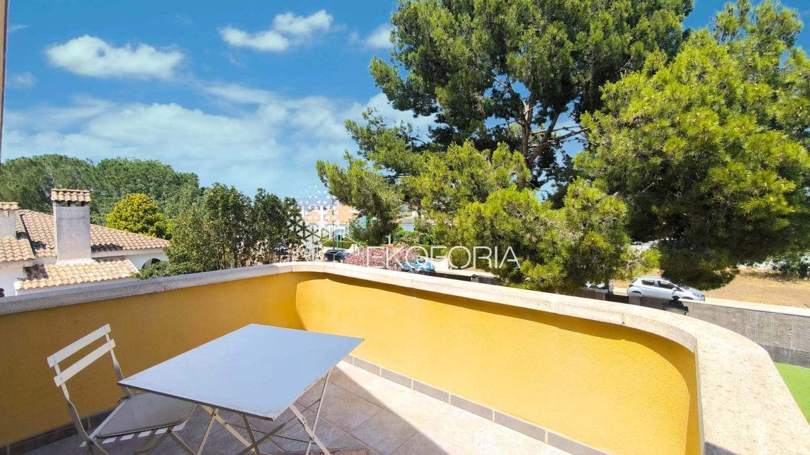 5 soverom Villa til salgs i La Pobla de Vallbona med svømmebasseng garasje - € 615 000 (Ref: 9410619)