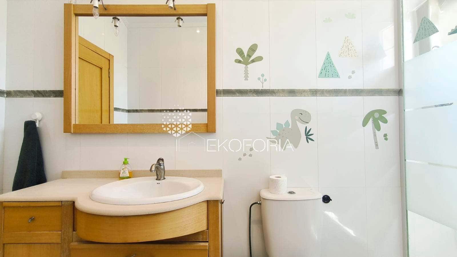 5 soverom Villa til salgs i La Pobla de Vallbona med svømmebasseng garasje - € 615 000 (Ref: 9410619)