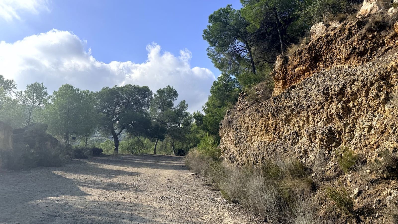 3 soverom Villa til salgs i Gilet med svømmebasseng garasje - € 299 000 (Ref: 9439511)