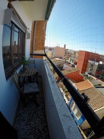 2 bedroom Flat for rent in Cabanyal-Canyamelar, Valencia city - € 900 (Ref: 9451665)