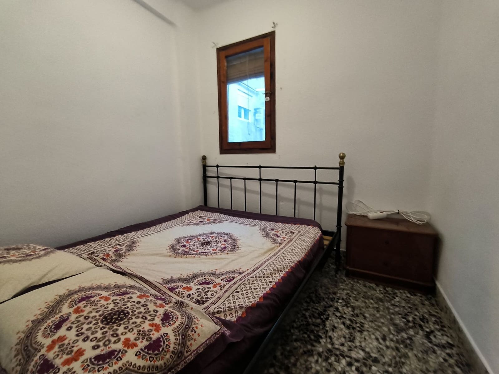 2 bedroom Flat for rent in Valencia city - € 900 (Ref: 9451665)