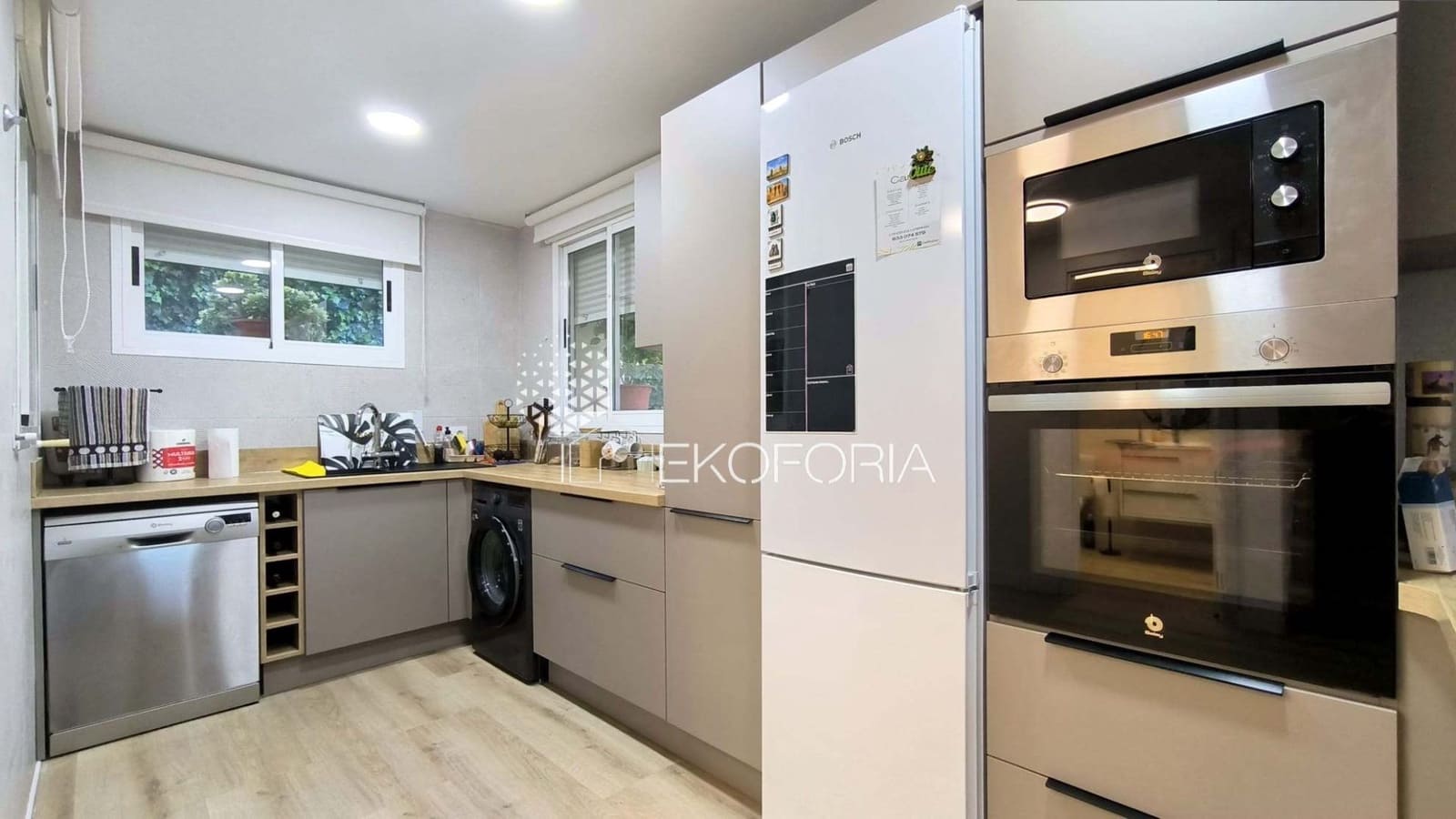 3 chambre Villa/Maison à vendre à Chiva avec piscine garage - 318 000 € (Ref: 9451813)