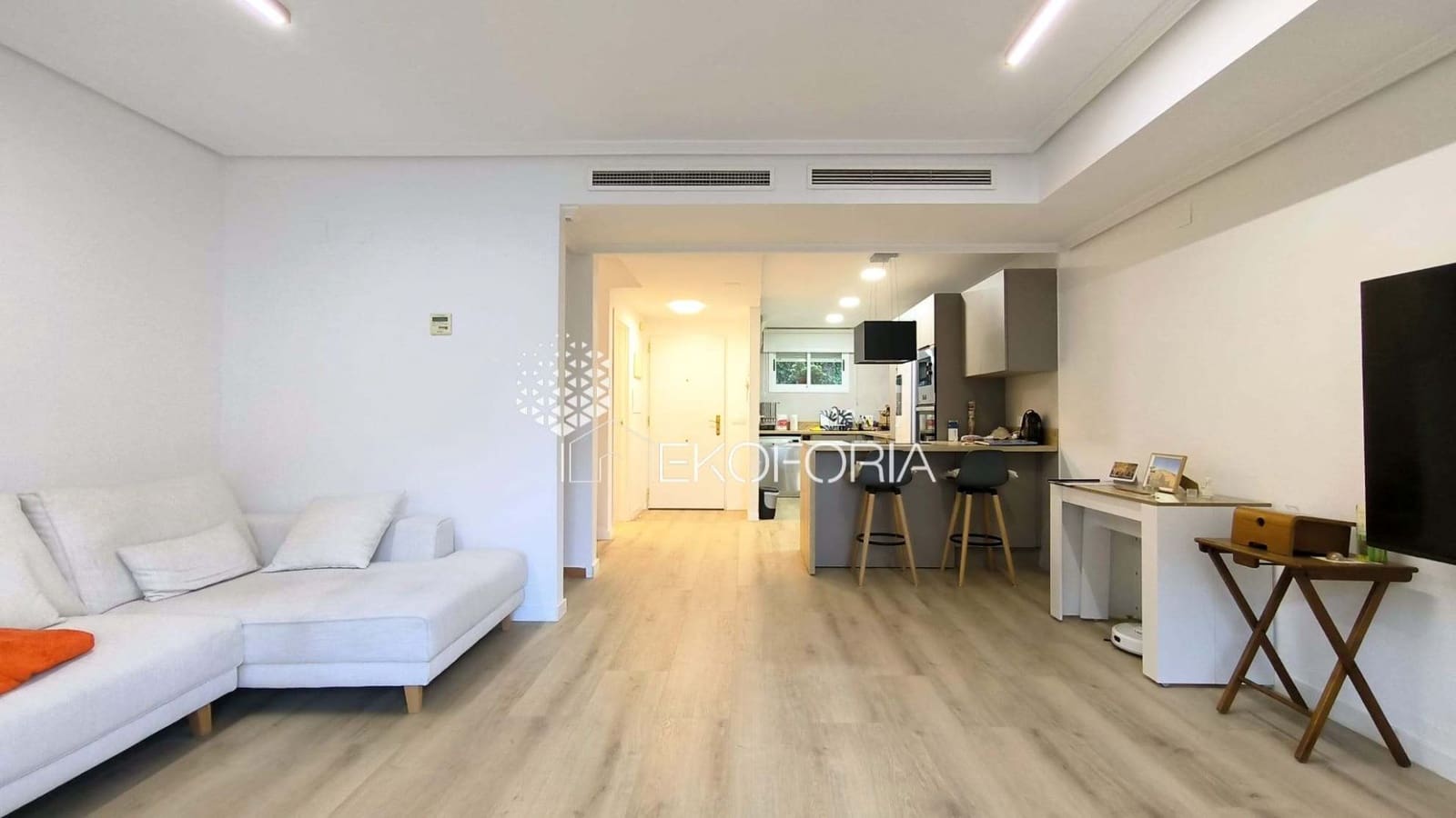 3 chambre Villa/Maison à vendre à Chiva avec piscine garage - 318 000 € (Ref: 9451813)