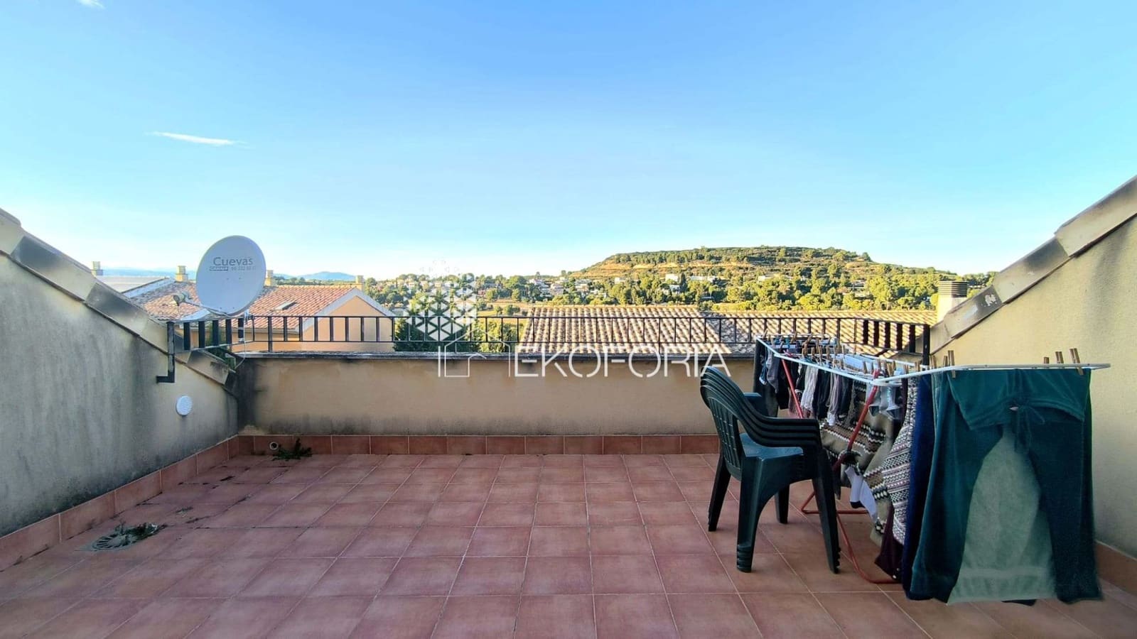 3 chambre Villa/Maison à vendre à Chiva avec piscine garage - 318 000 € (Ref: 9451813)