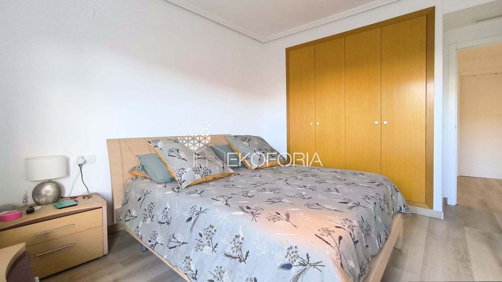 3 chambre Villa/Maison à vendre à Chiva avec piscine garage - 318 000 € (Ref: 9451813)