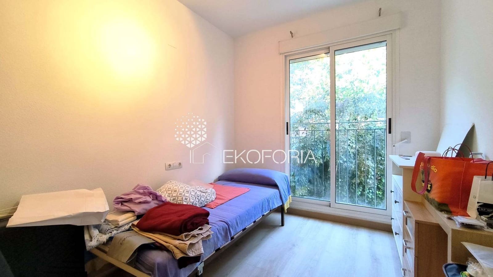 3 chambre Villa/Maison à vendre à Chiva avec piscine garage - 318 000 € (Ref: 9451813)