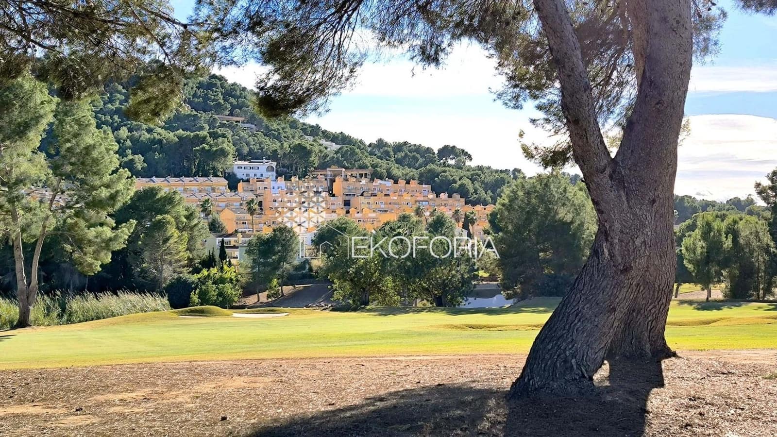 3 chambre Villa/Maison à vendre à Chiva avec piscine garage - 318 000 € (Ref: 9451813)