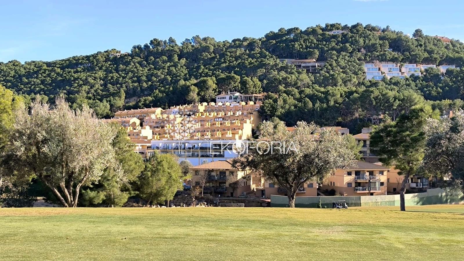 3 chambre Villa/Maison à vendre à Chiva avec piscine garage - 318 000 € (Ref: 9451813)