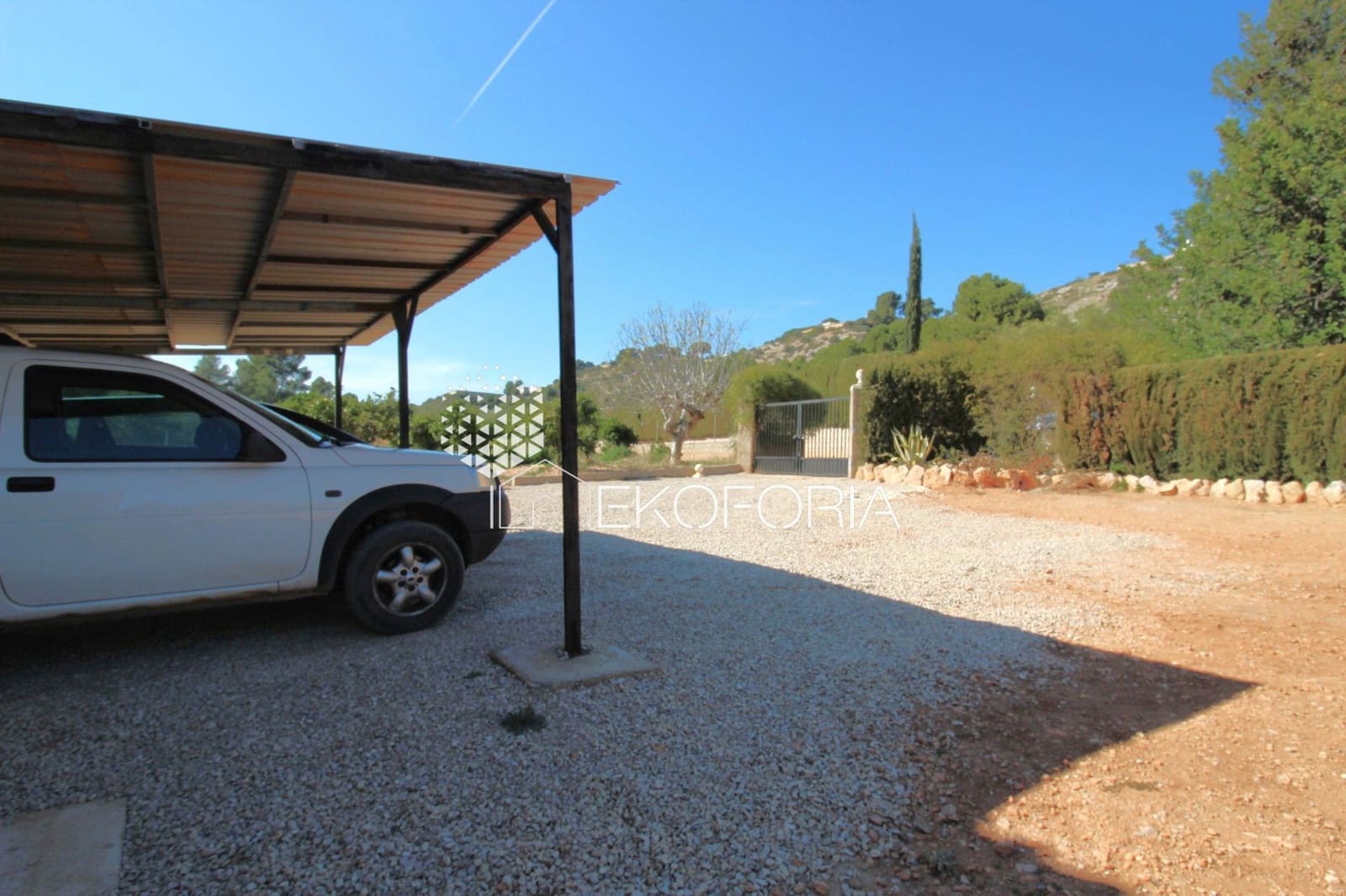 6 soveværelse Villa til salg i Torrent med swimmingpool garage - € 450.000 (Ref: 9501865)