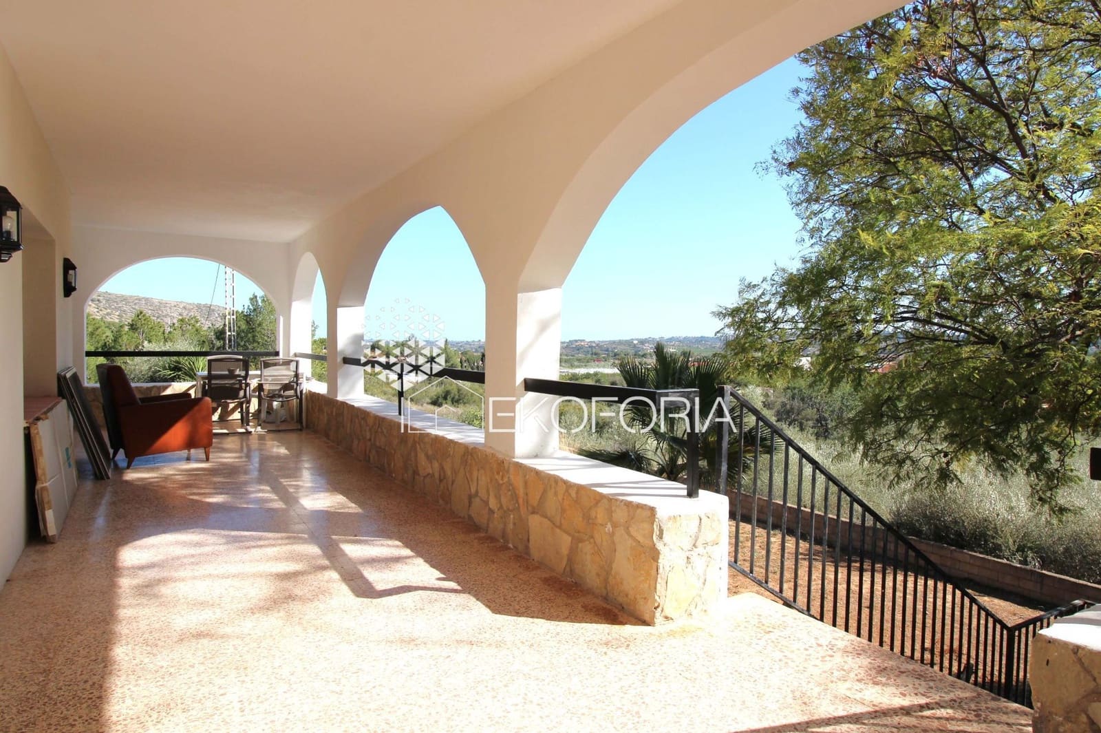 6 soveværelse Villa til salg i Torrent med swimmingpool garage - € 450.000 (Ref: 9501865)