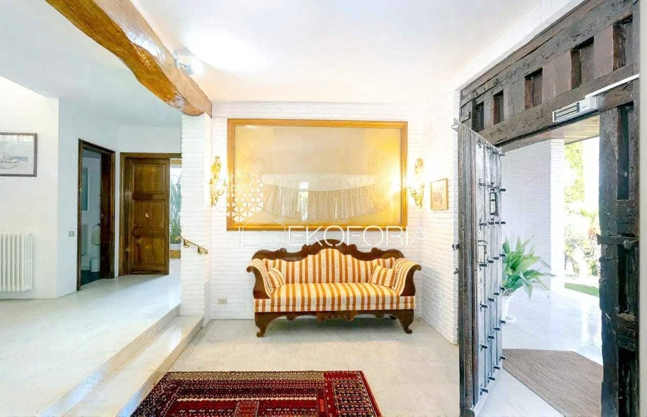 10 soverom Villa til salgs i L'Eliana med svømmebasseng garasje - € 1 200 000 (Ref: 9533227)