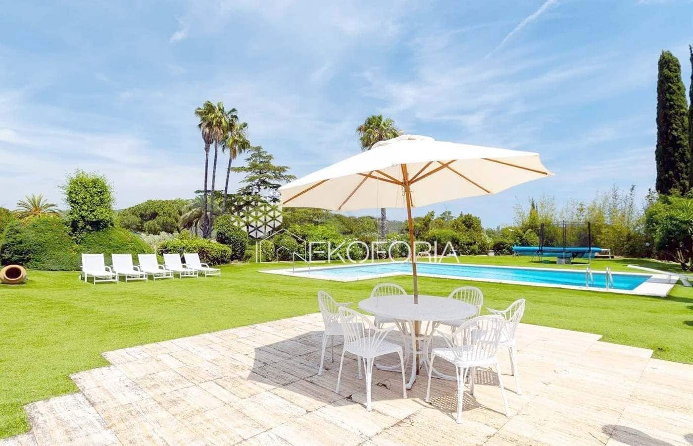 10 soverom Villa til salgs i L'Eliana med svømmebasseng garasje - € 1 200 000 (Ref: 9533227)