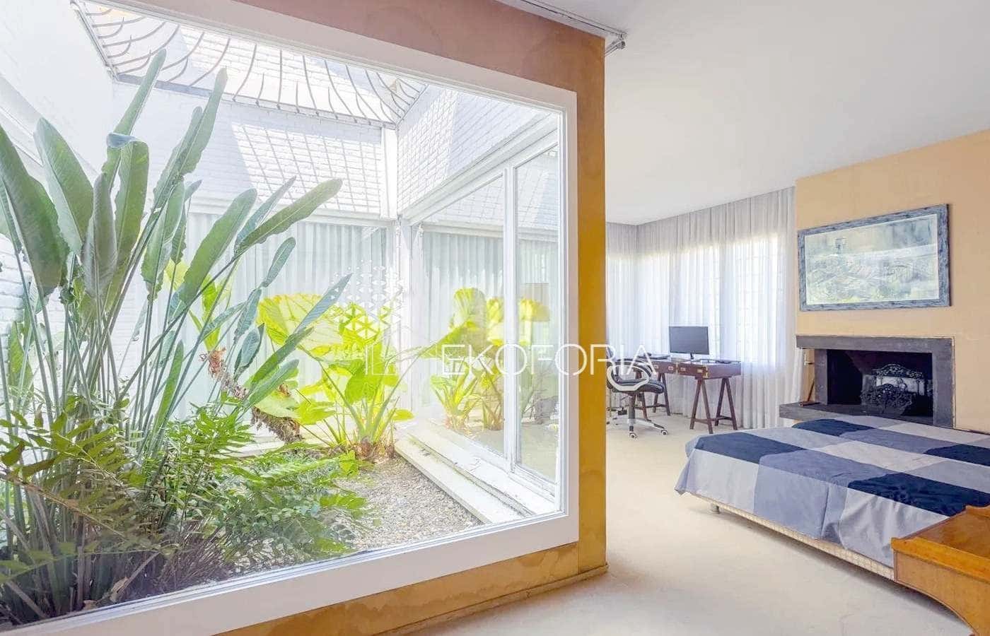 10 soverom Villa til salgs i L'Eliana med svømmebasseng garasje - € 1 200 000 (Ref: 9533227)