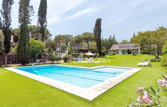 10 soverom Villa til salgs i L'Eliana med svømmebasseng garasje - € 1 200 000 (Ref: 9533227)