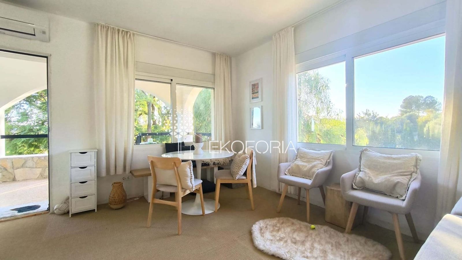 6 bedroom Villa for sale in Torrent with pool garage - € 450,000 (Ref: 9535537)