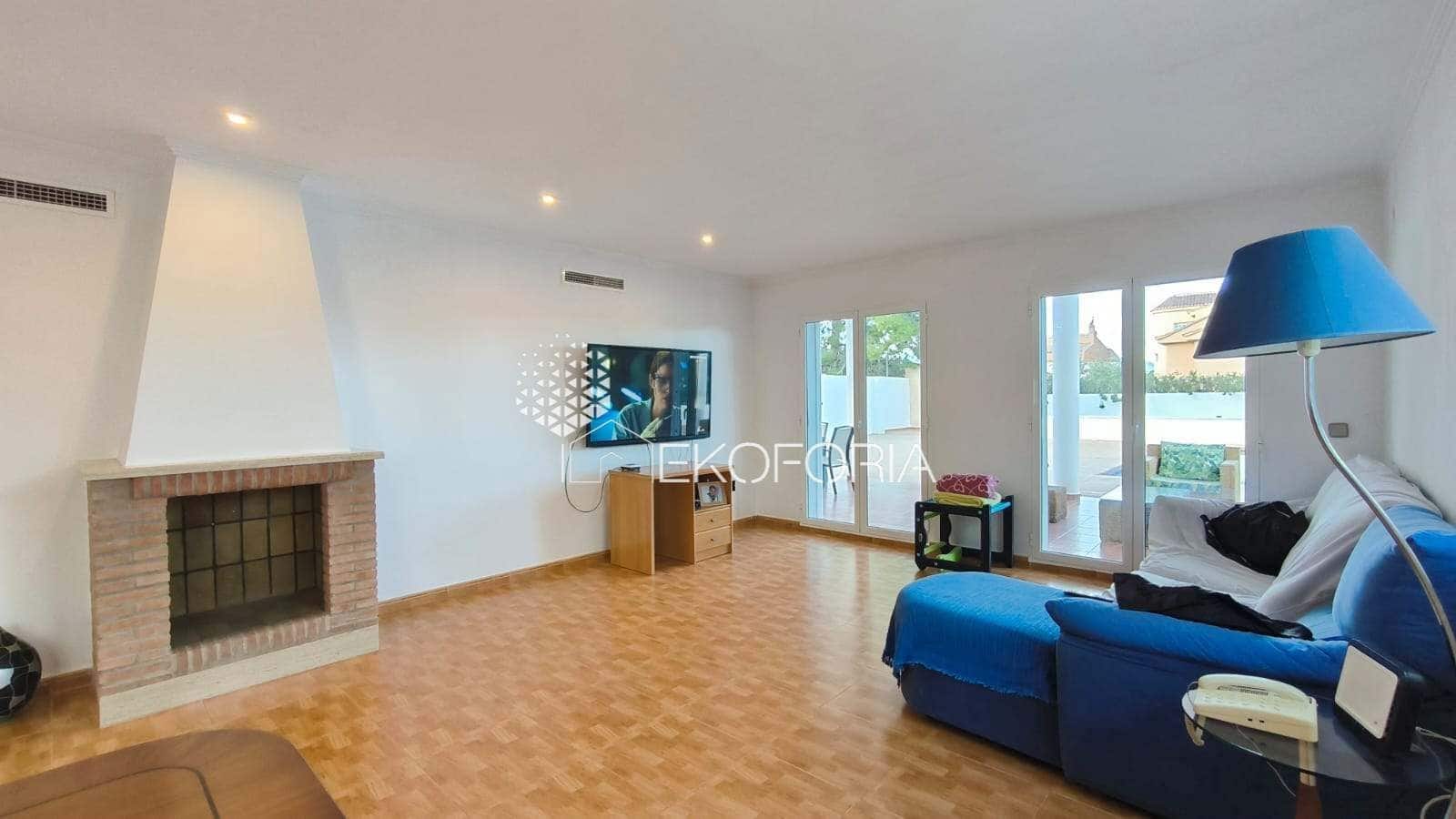 5 soverom Villa til salgs i Betera med svømmebasseng garasje - € 580 000 (Ref: 9535542)