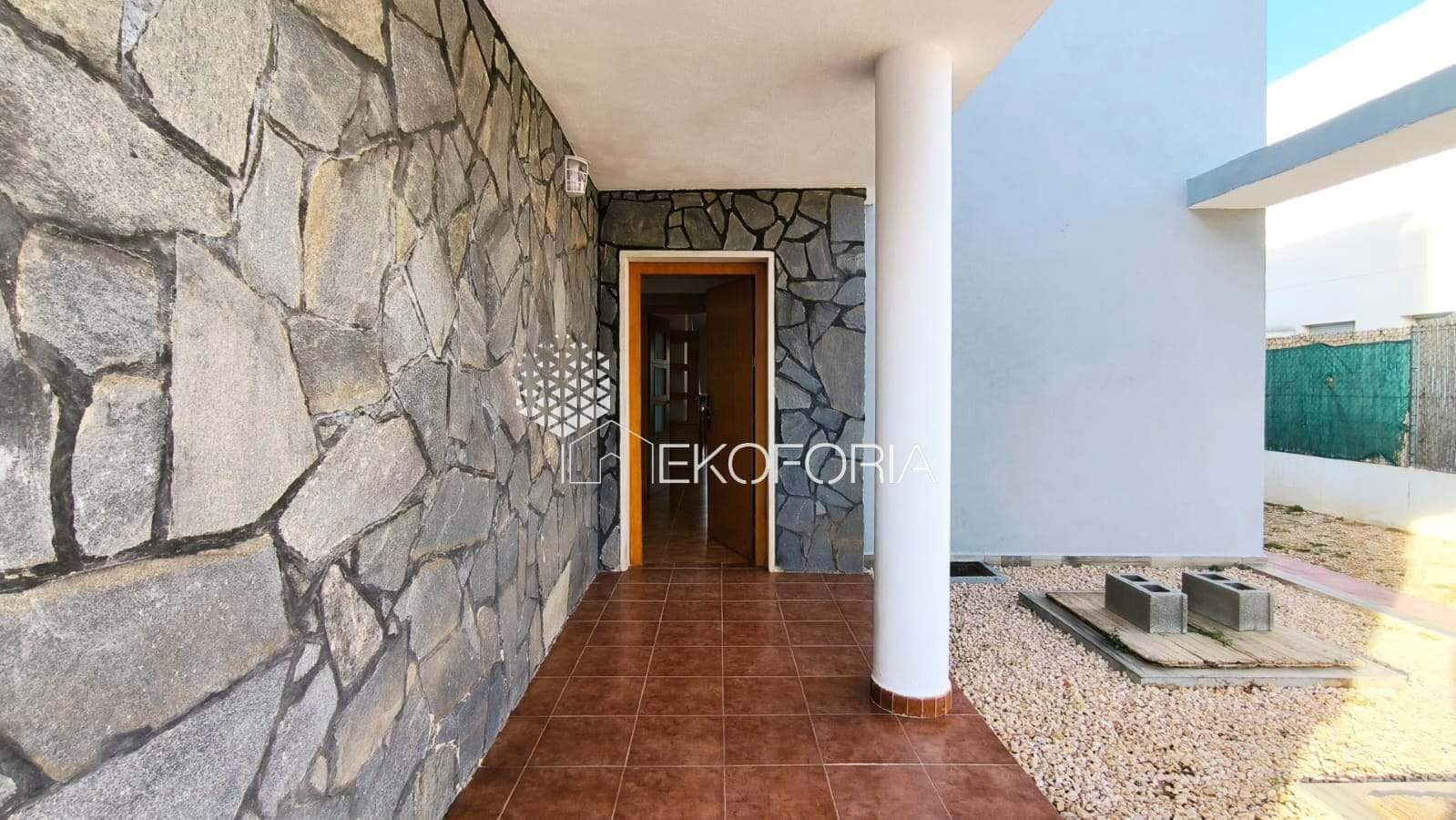 5 soverom Villa til salgs i Betera med svømmebasseng garasje - € 580 000 (Ref: 9535542)