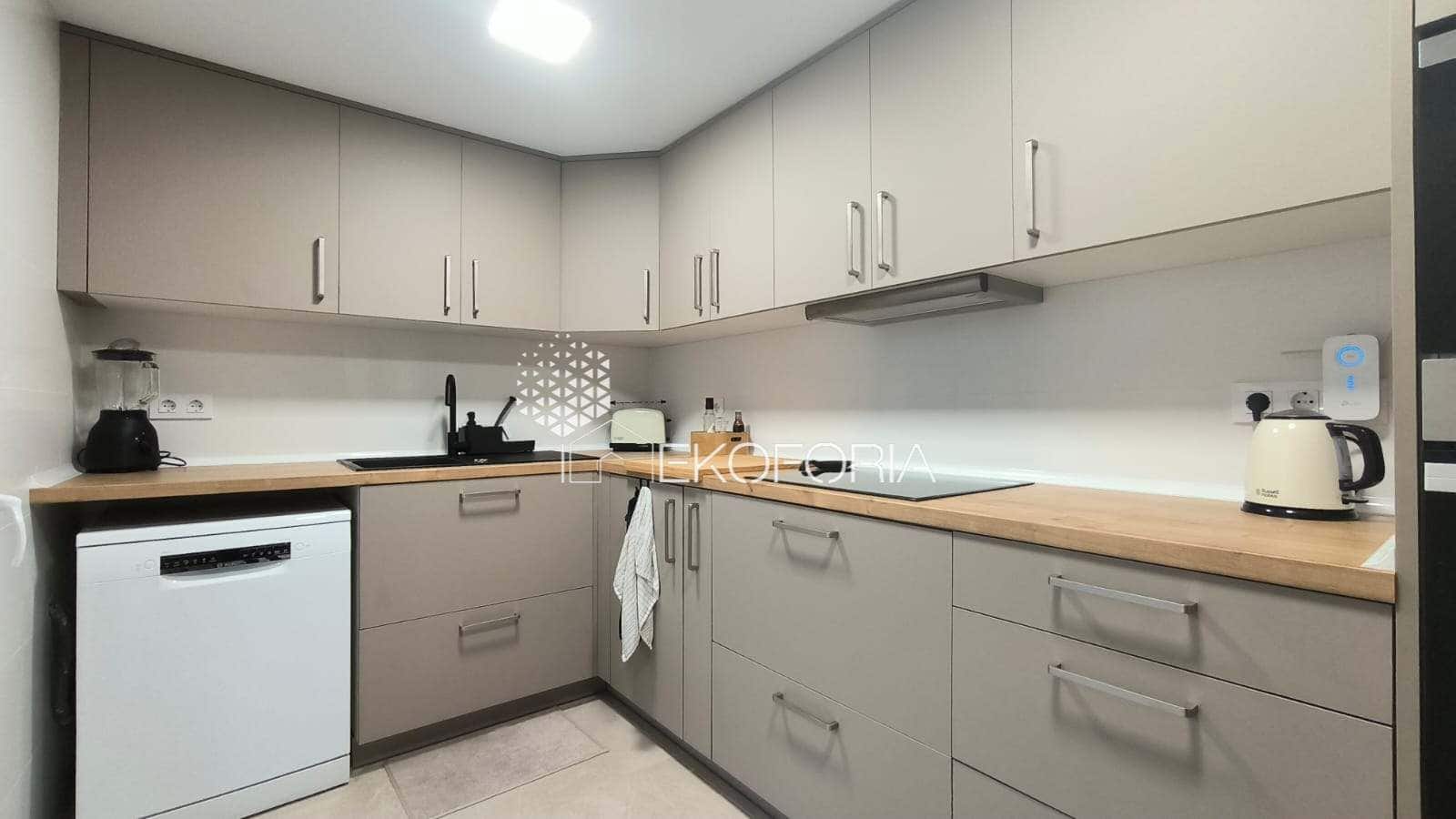 3 soveværelse Lejlighed til salg i Paterna - € 265.000 (Ref: 9560927)