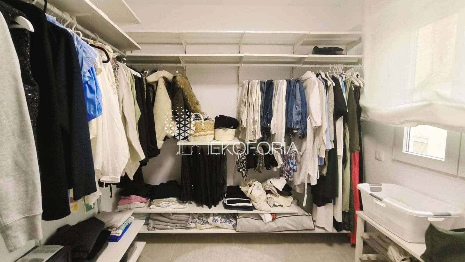 3 soveværelse Lejlighed til salg i Paterna - € 265.000 (Ref: 9560927)