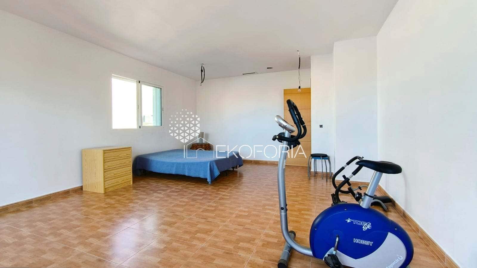 5 soveværelse Villa til salg i Betera med swimmingpool garage - € 580.000 (Ref: 9568047)