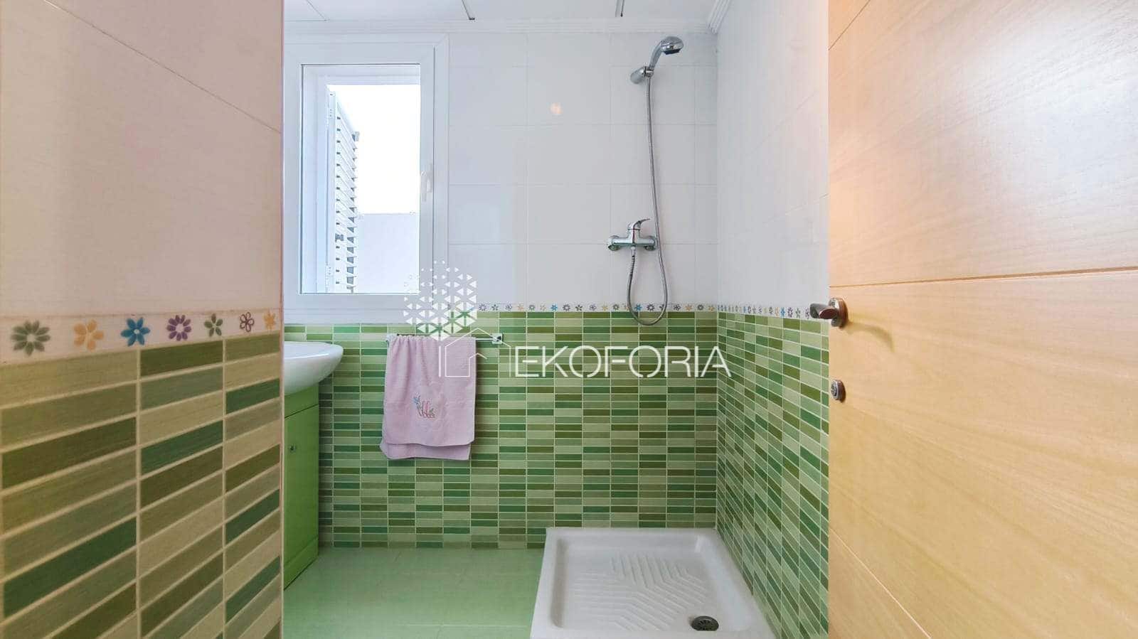 5 soveværelse Villa til salg i Betera med swimmingpool garage - € 580.000 (Ref: 9568047)