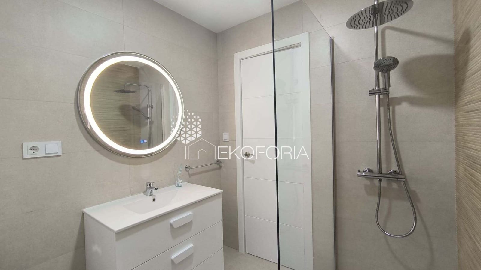 3 camera da letto Appartamento in vendita in Paterna - 245.000 € (Rif: 9633908)