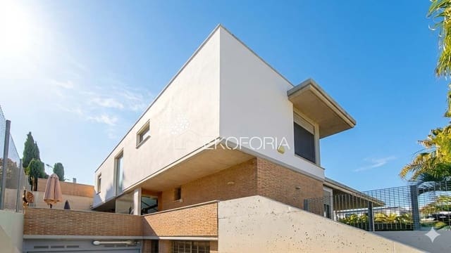 6 Zimmer Villa zu verkaufen in Bétera mit Pool Garage - 1.800.000 € (Ref: 9655690)