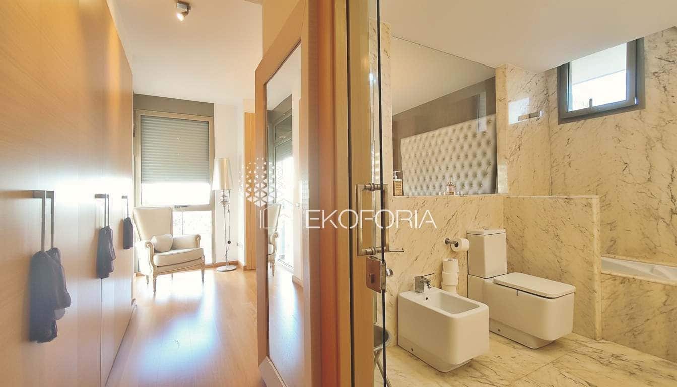 6 Zimmer Villa zu verkaufen in Betera mit Pool Garage - 1.800.000 € (Ref: 9655690)