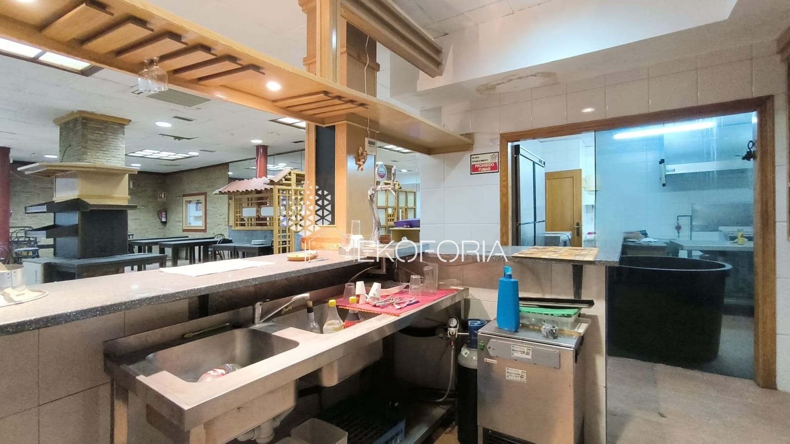 Gewerbe zu vermieten in Valencia Stadt - 1.800 € (Ref: 9658360)