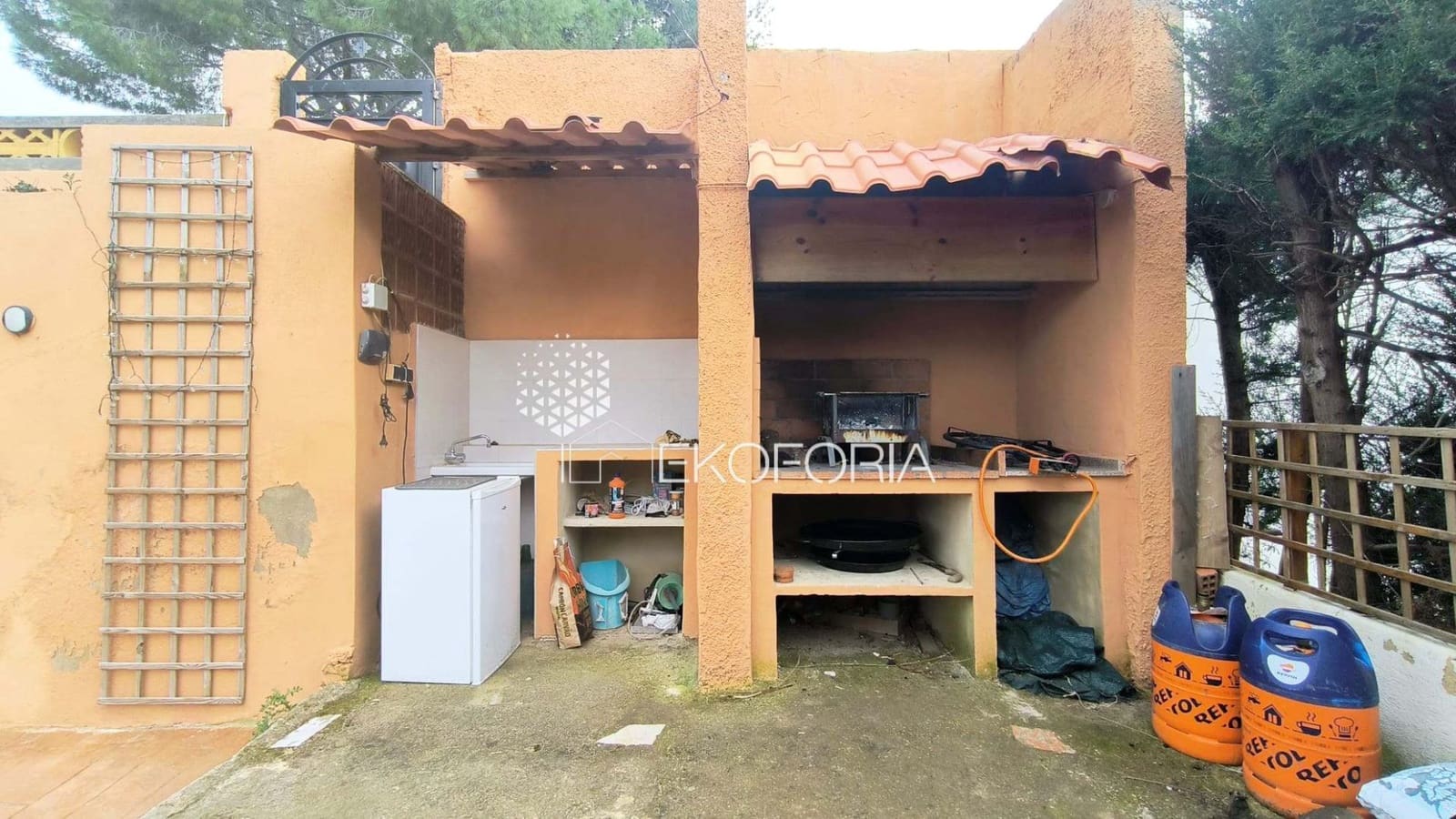 5 sypialnia Willa do wynajęcia w Chiva z basenem garażem - 2 000 € (Ref: 9658363)