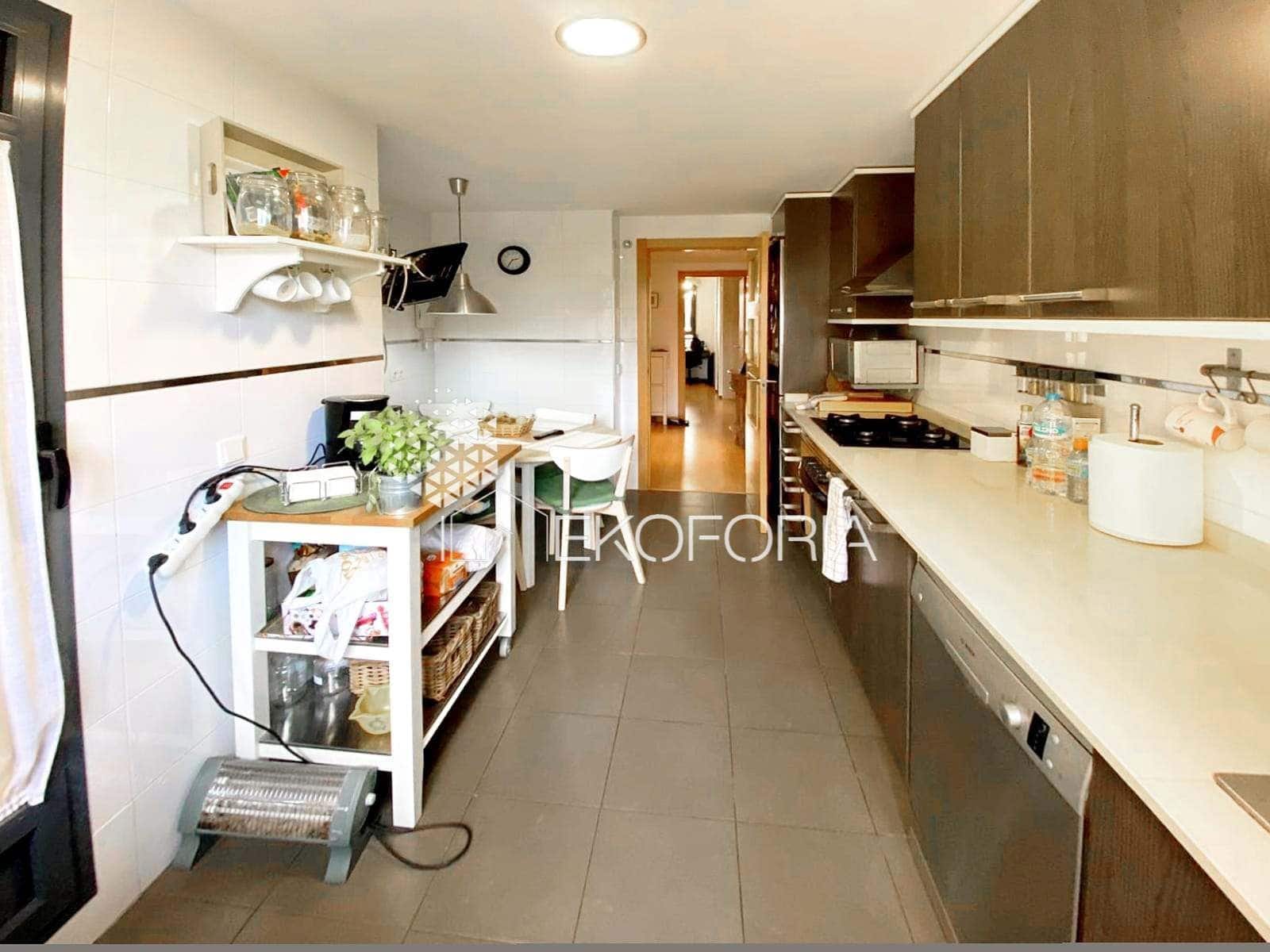Piso de 3 habitaciones en Paterna en venta con piscina garaje - 360.000 € (Ref: 9665946)