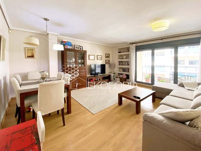 Piso de 3 habitaciones en Paterna en venta con piscina garaje - 360.000 € (Ref: 9665946)