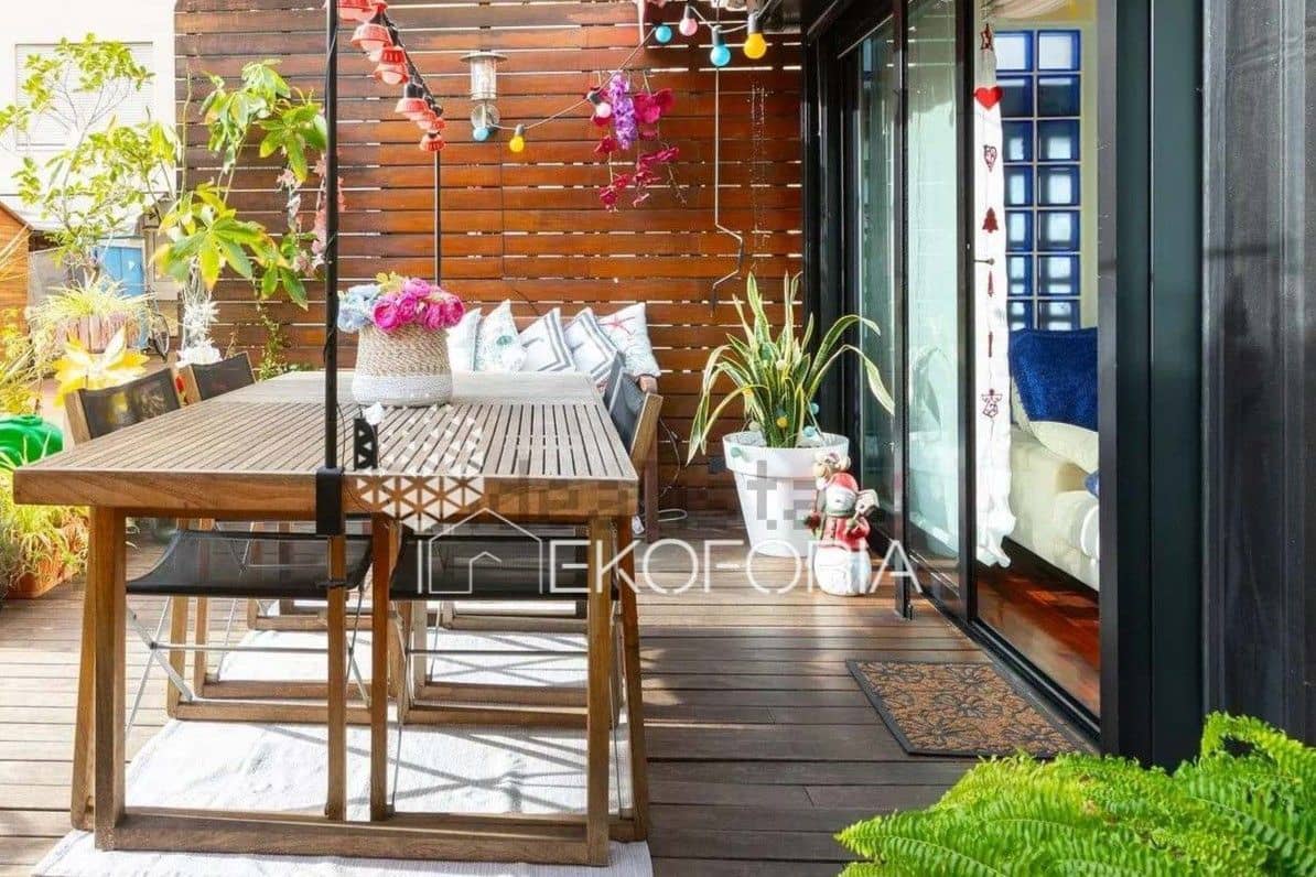 3 bedroom Flat for sale in Paterna with pool garage - € 365,000 (Ref: 9665947)