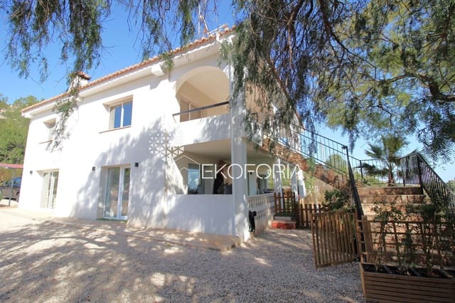 6 bedroom Villa for sale in Torrent with pool garage - € 450,000 (Ref: 9721137)