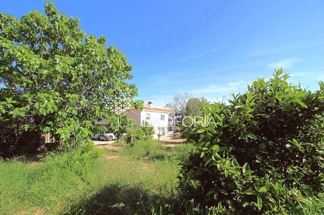 6 bedroom Villa for sale in Torrent with pool garage - € 450,000 (Ref: 9721137)