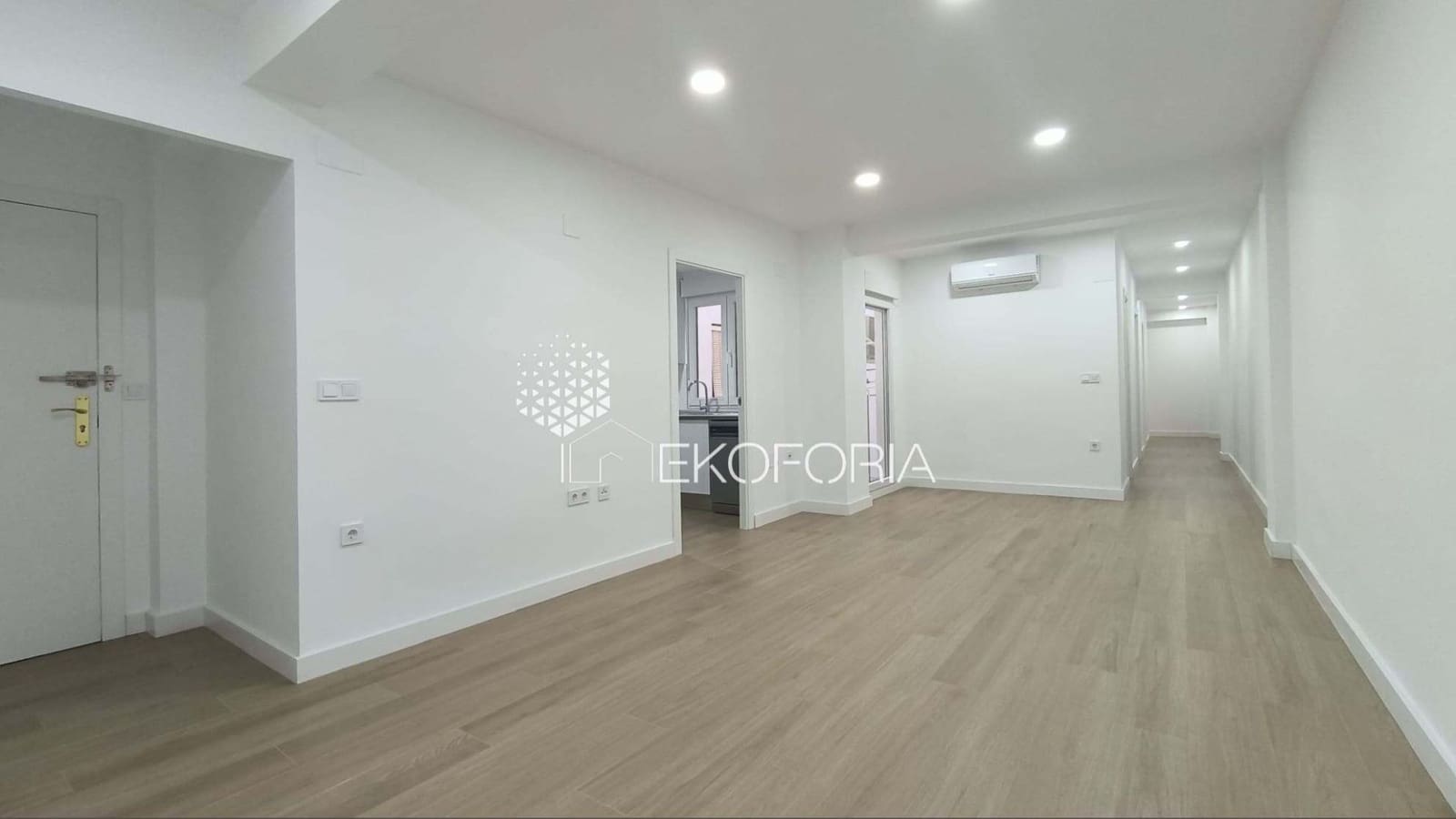 3 bedroom Flat for sale in Paterna - € 239,500 (Ref: 9721138)