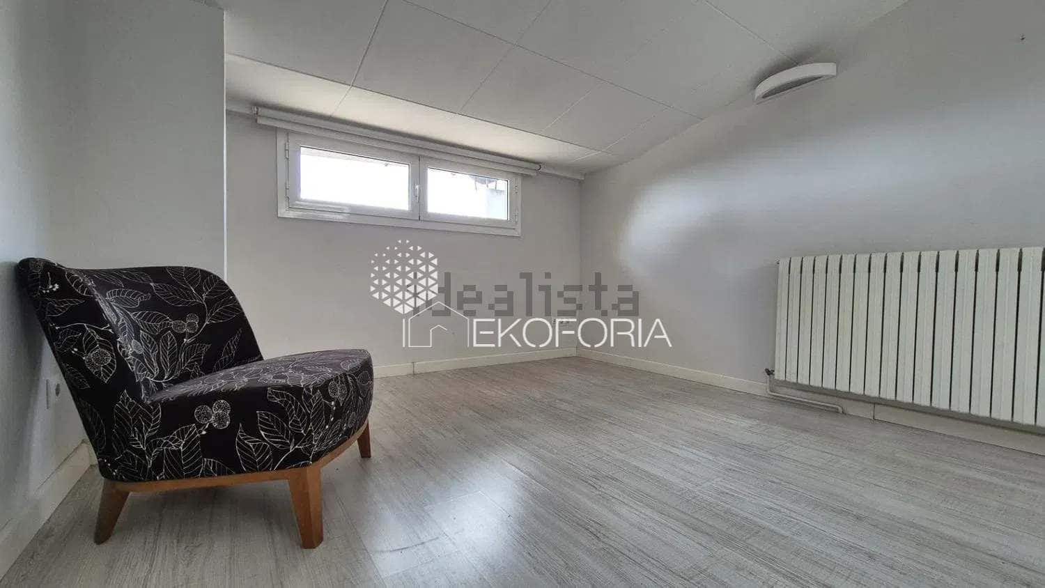 5 slaapkamer Villa te koop in Torrent met garage - € 399.000 (Ref: 9721142)
