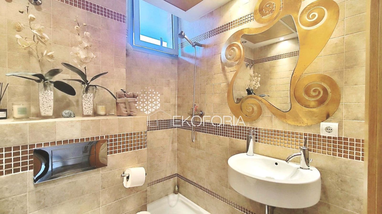 6 quarto Moradia para venda em Betera com piscina garagem - 1 650 000 € (Ref: 9721143)