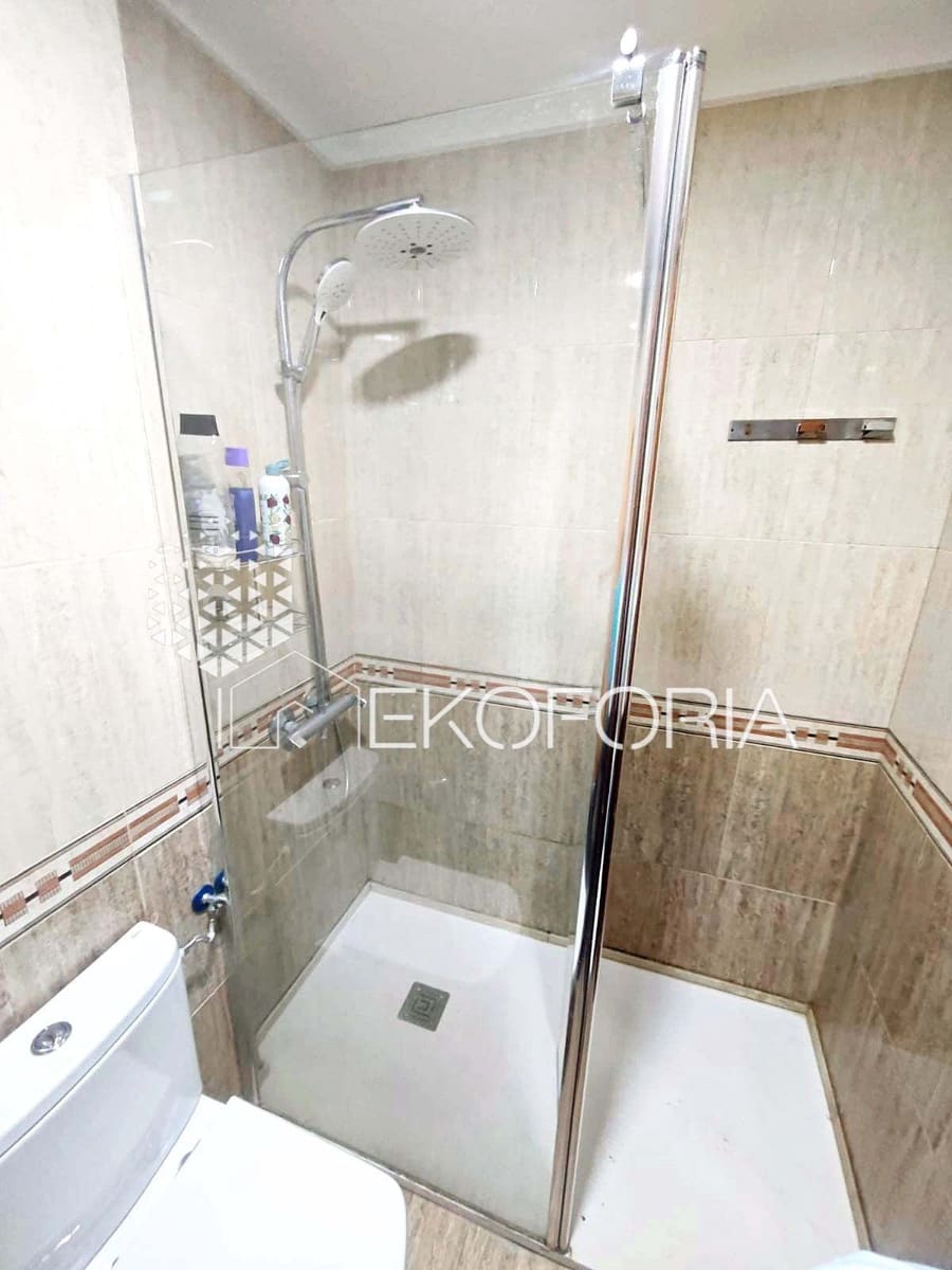 3 bedroom Flat for rent in Torrent - € 950 (Ref: 9728577)