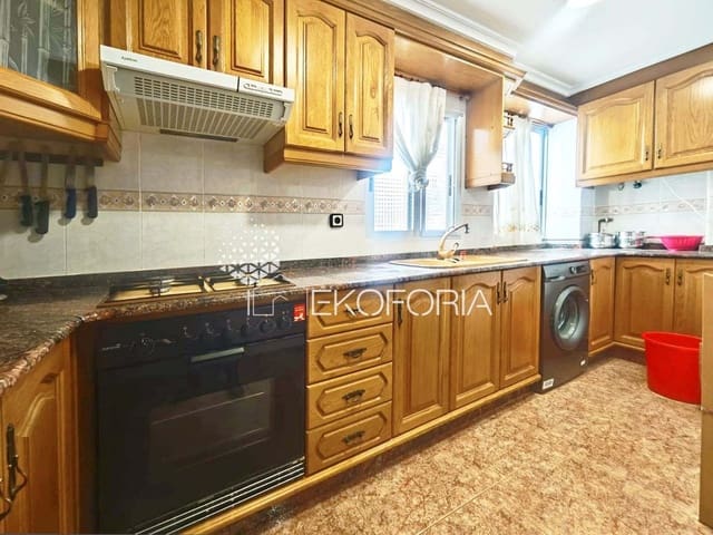 3 camera da letto Appartamento da affittare in Torrent - 950 € (Rif: 9728577)