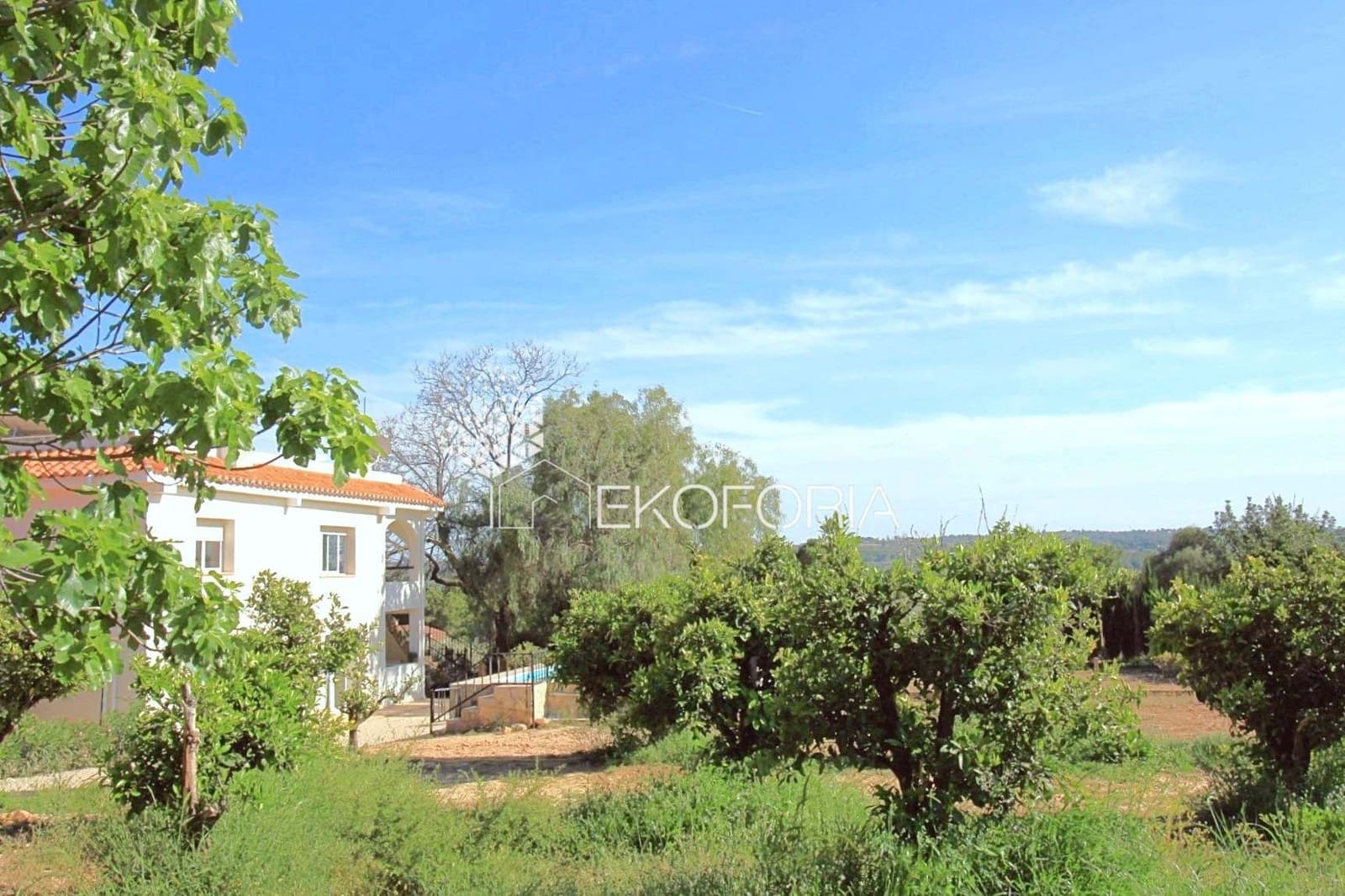 Chalet de 6 habitaciones en Torrent en venta con piscina garaje - 450.000 € (Ref: 9763503)