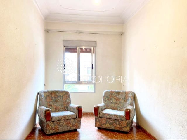 Piso de 4 habitaciones en Mestalla, València ciudad en venta - 387.000 € (Ref: 9798682)