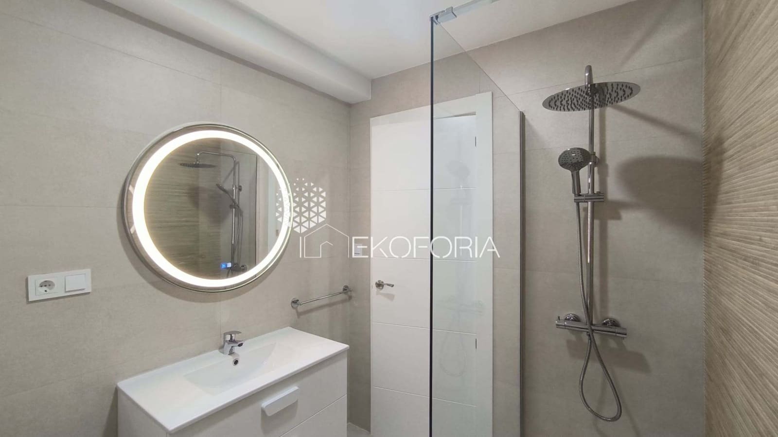 3 sypialnia Mieszkanie na sprzedaż w Paterna - 239 500 € (Ref: 9803933)