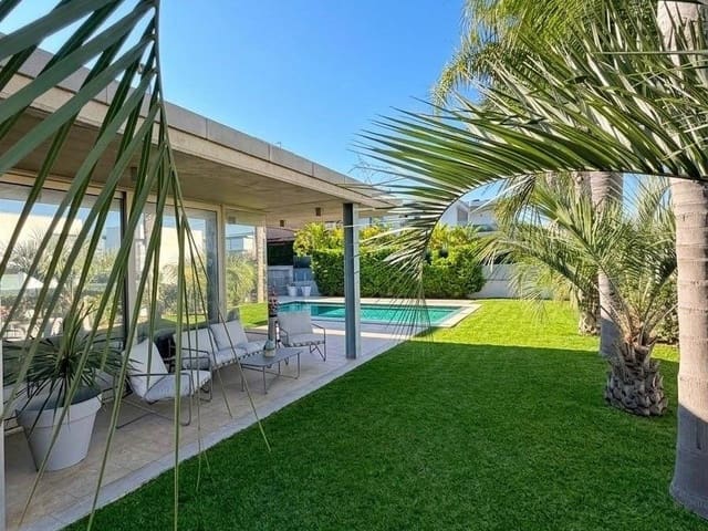 Chalet de 6 habitaciones en Bétera en venta con piscina garaje - 1.650.000 € (Ref: 9811247)